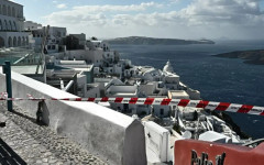 Строги правила пазят Санторини от земетресение