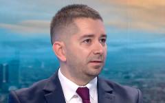 Изненадващ гост нападна човек на Радев в bTV