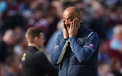 Мениджърът на Уест Хам обясни как вижда борбата за оцеляване в Премиър лийг