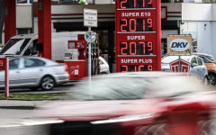 Обратен ефект: Контролът върху цената на горивата в Германия ги оскъпи