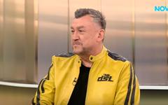 Любо Киров за албума си "Футурофония": Това е музика, която те връща назад, но и те кара да мислиш, че това е новото модерно