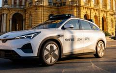 Загреб е първият европейски град с роботаксита