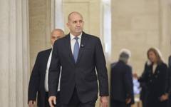 Надявам се правителството да е готово като състав и структура преди 15 май, защото работата е страшно много, каза Румен Радев