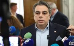 Асен Василев: Най-важната новина днес е, че бюджетът излезе на нула