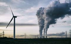 ЕС обмисля да предостави на промишлеността повече безплатни квоти за CO2