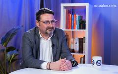 Как Радев отговаря на очакванията на хората? Анализ на Павел Вълчев