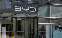След автомобилите: BYD измести Tesla и на друг пазар
