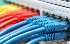 Русия прекрати ограниченията на мобилния интернет в Москва