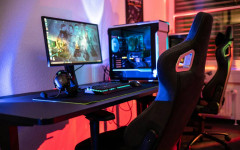 Този геймърски стол на Toyota струва колкото кола на старо, но идва с климатик