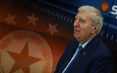 Александър Томов на 72