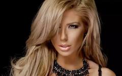 Трима художници участват в благотворителна изложба под мотото "Приказка за доброто"