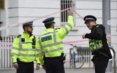 Издирван за имотни измами намери смъртта си при мистериозно падане от прозорец в Лондон