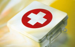 Гърция отлага новите изисквания за автомобилните аптечки до 1 януари 2027 г.