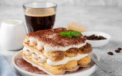 Не само кафето: 5 храни и напитки, които ви пречат да спите