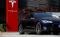 Tesla вече има фирма в България. Кога ще започне да продава автомобили?