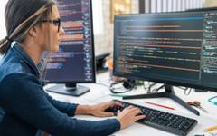 Изкуственият интелект направи безработни още 13 000 ИТ-специалисти в САЩ