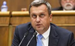 Коалиционен партньор критикува Фицо за подкрепата му за приемане на Украйна в ЕС