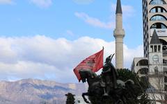 Албания ще произвежда военни кораби на своя територия в рамките на ново споразумение с италианска компания