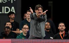 Атаман и Янакопулос в действие! Бурната радост на треньор и собственик след драматичната победа