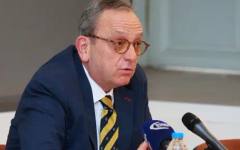 Проф. Стоянович: Казармата учеше, че животът не е само пелени, бонбони и гювеча на баба