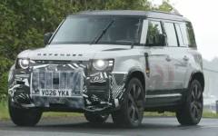 Land Rover следва утвърдената си стратегия и с новия Defender