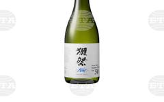 Саке, приготвено от ферментирала в космоса смес, беше продадено за близо 600 000 евро