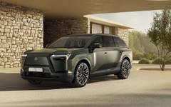 Lexus TZ дебютира като глобален модел и в Европа