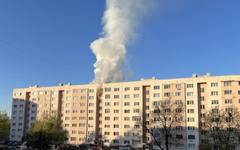 Пожар пламна в жилищен блок в Перник