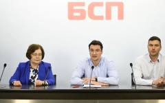 Крум Зарков с аут от политическата въртележка ще затяга БСП