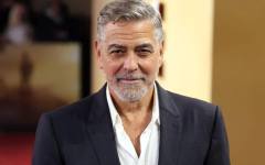 Джорд Клуни осъди политическото насилие и призова Америка да "стане отново велика"