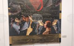 Женският образ на пиедестал и истории в колажи разказва в Ямбол Павлина Сърбова-Паола в 17-ата си самостоятелна изложба