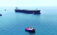 Нова драма в Персийския залив! Наши моряци блокирани