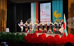 С връчване на Знака на града на отличени фирми и запалване на огъня на Майските тържества в Първомай отбелязаха празника на града