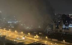 Кремъл гори - но не "правилният". Гори и поредното руско пристанище