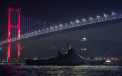 Украински урок по гмуркане за руски катери, пазещи Кримския мост. Русия взе жертви с "Шахед" в Днипро