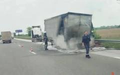 Тир се подпали в движение на АМ "Тракия"