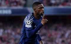 Неуморният Усман Дембеле взриви мрежата с култов коментар как има такава енергия на терена