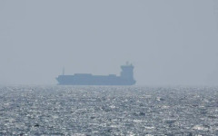 Товарен кораб е бил отвлечен край Сомалия