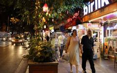 Безработицата в Турция спада с 0,3 процентни пункта на месечна база през март, сочат данни на ТЮРКСТАТ