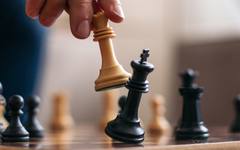 Шахматно чудо: 11-годишно момиче оглави националната ранглиста на Великобритания