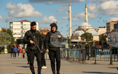 Турската полиция задържа повече от 30 души, участвали в демонстрация на площад "Таксим", свързана с 1 май