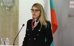 Първа визита на новия външен министър. Ето къде отива