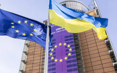 ЕК пришпори държавите от ЕС за по-бърз старт на преговорите за членството на Украйна