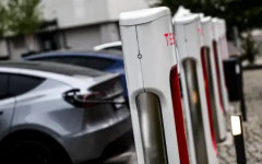 Китай и ЕС постигнаха "меко приземяване" по спора за митата върху електромобилите