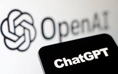 OpenAI подготвя революционен смартфон за догодина