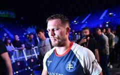 Логан Сторли не разочарова родната си публика на PFL гала