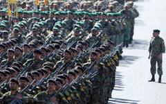 Кой командва в Иран