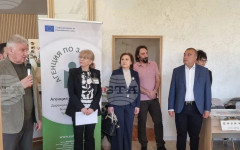 Над 20 работодатели от различни сфери на икономиката участват в Трудова борса във Велико Търново