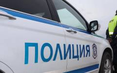 Пиян младеж преби мъж на улица в Русе