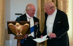 Чарлз III с уникален подарък за Тръмп